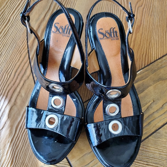 Sofft Cork Wedges - Picture 1 of 8